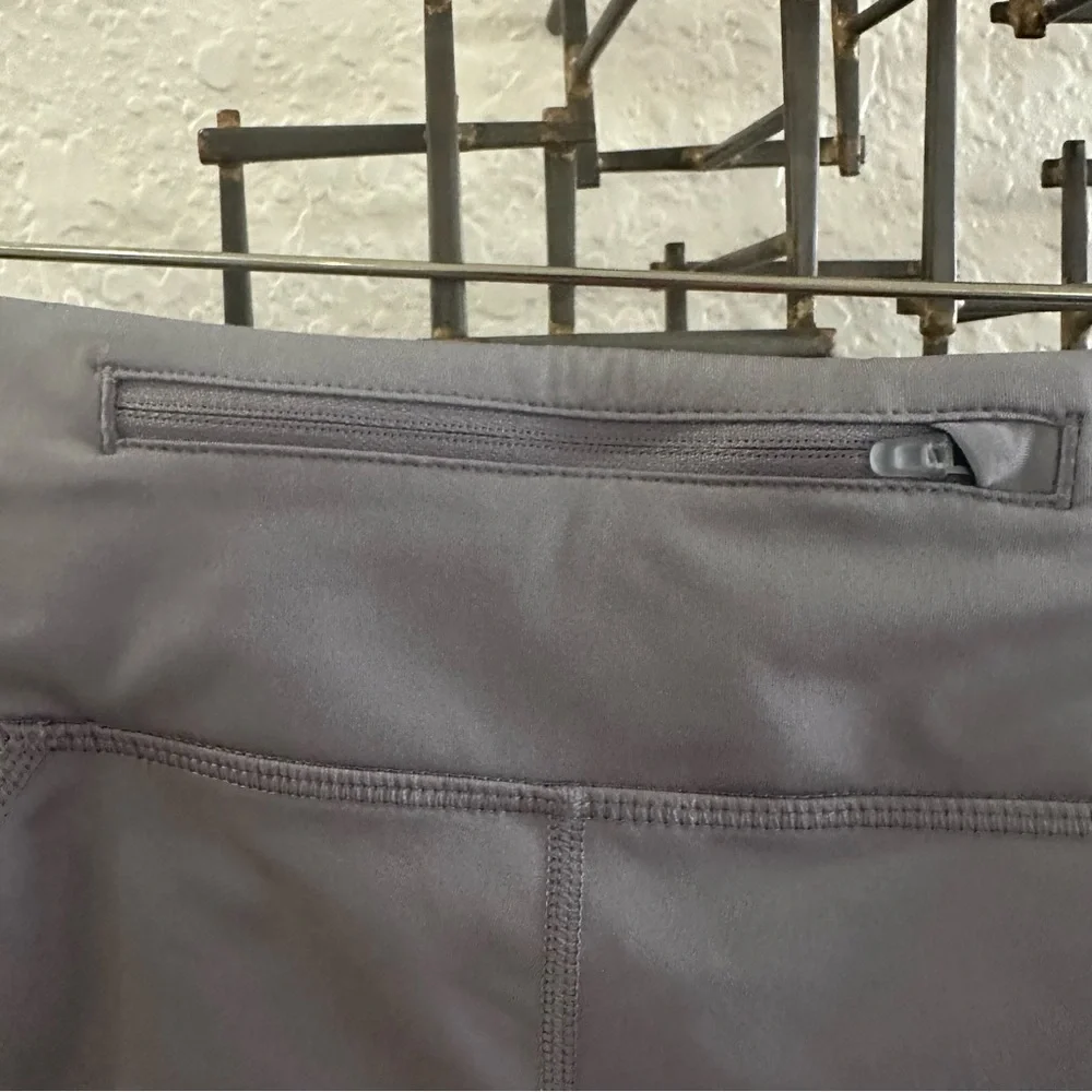 Nike Gray Workout Leggings Dry Fit XS